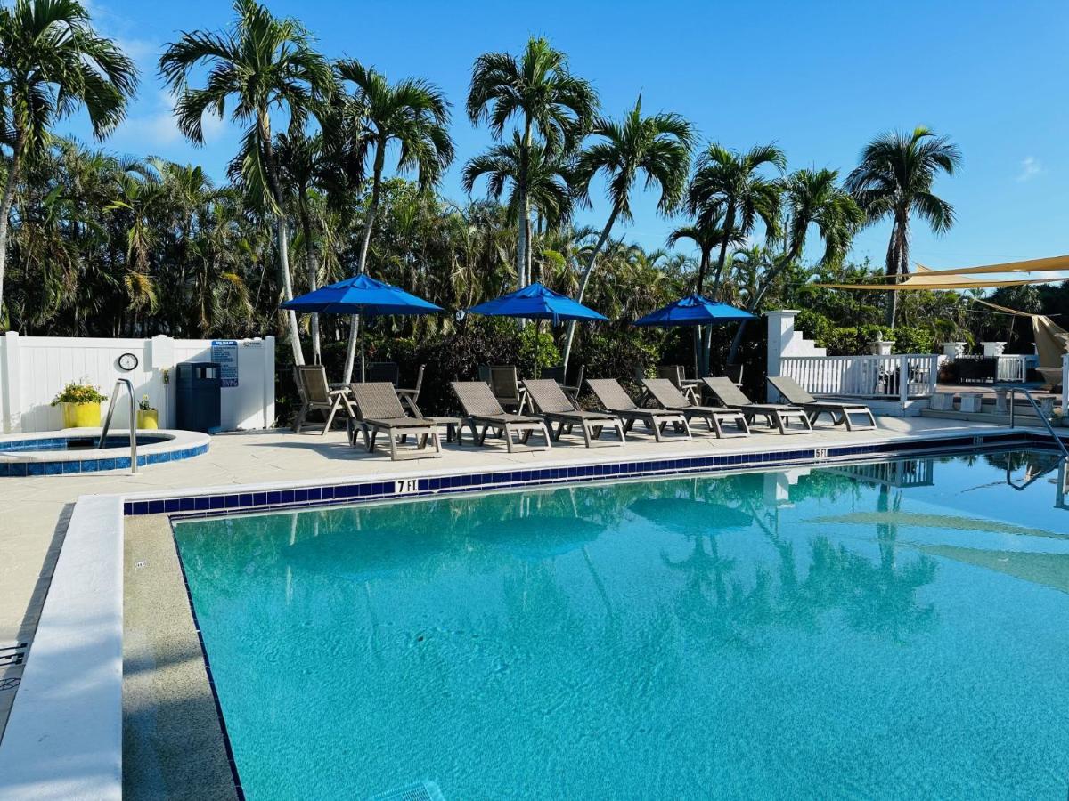 Olde Marco Inn Marco Island Extérieur photo