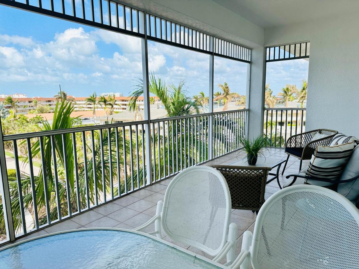 Olde Marco Inn Marco Island Extérieur photo