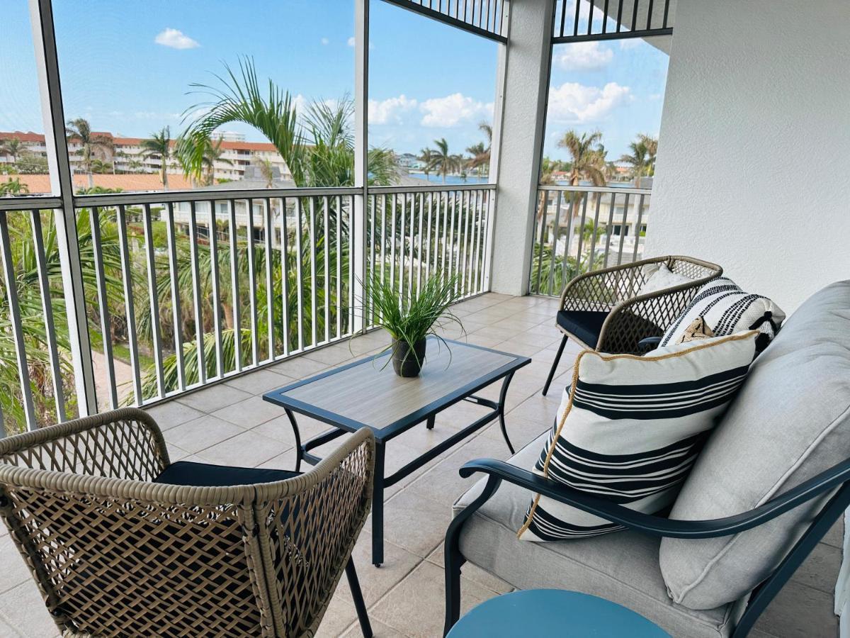 Olde Marco Inn Marco Island Extérieur photo